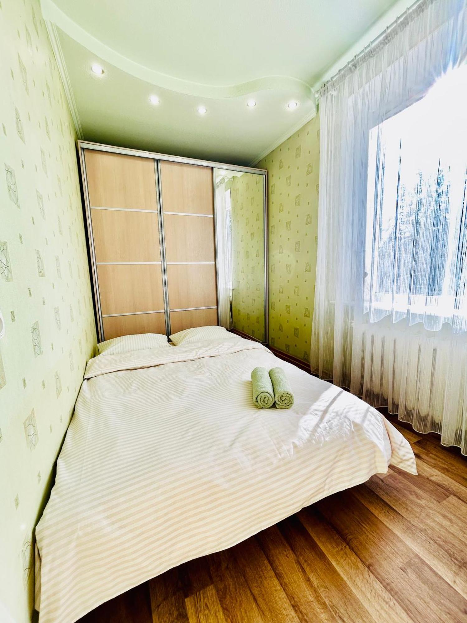 Kholodnaya Gora Apartment Kharkiv Exterior photo